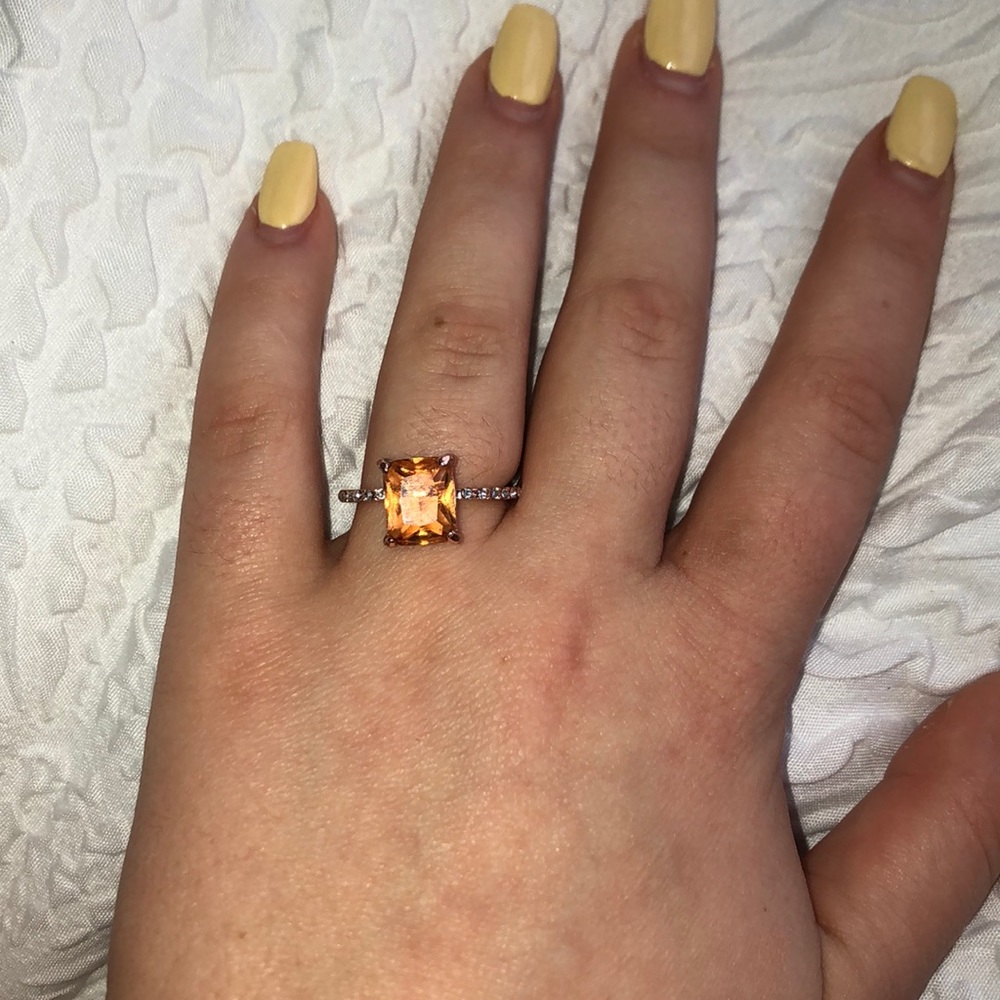 Rose gold diamond ring